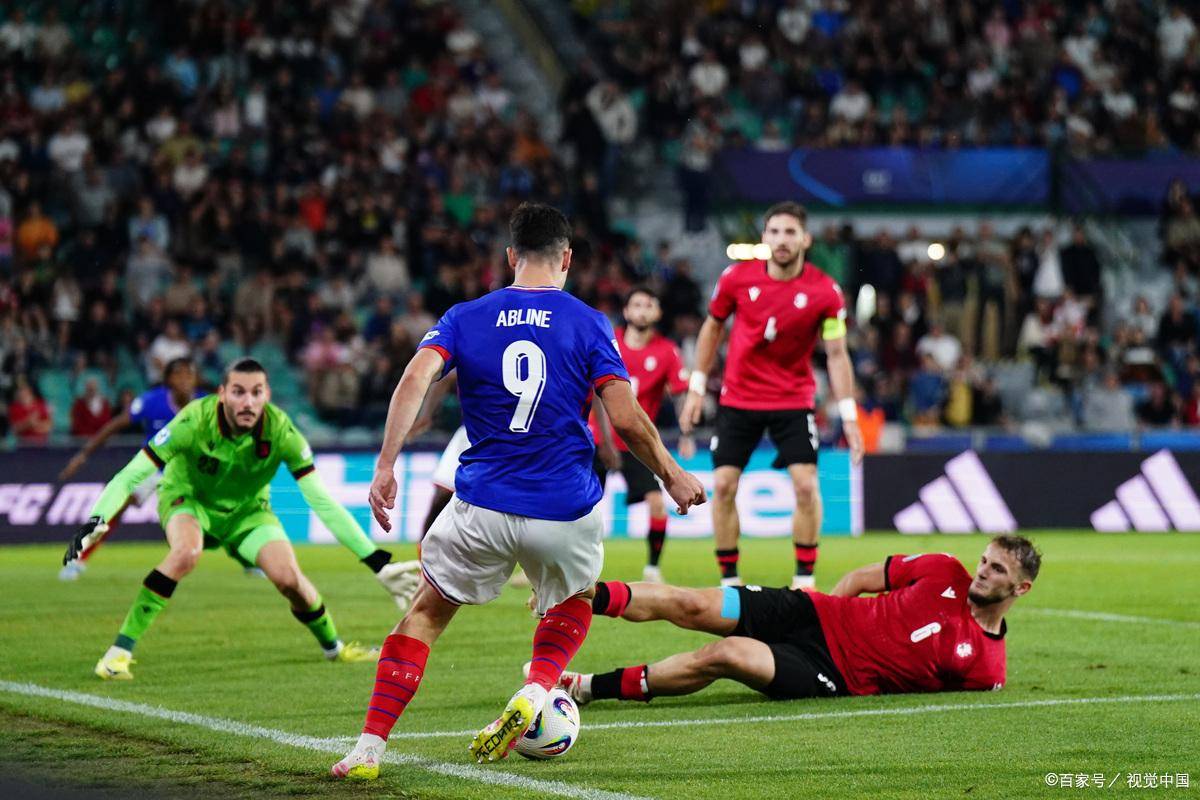 开云-欧国联赛球员交流互动频繁，友谊赛事举办的简单介绍